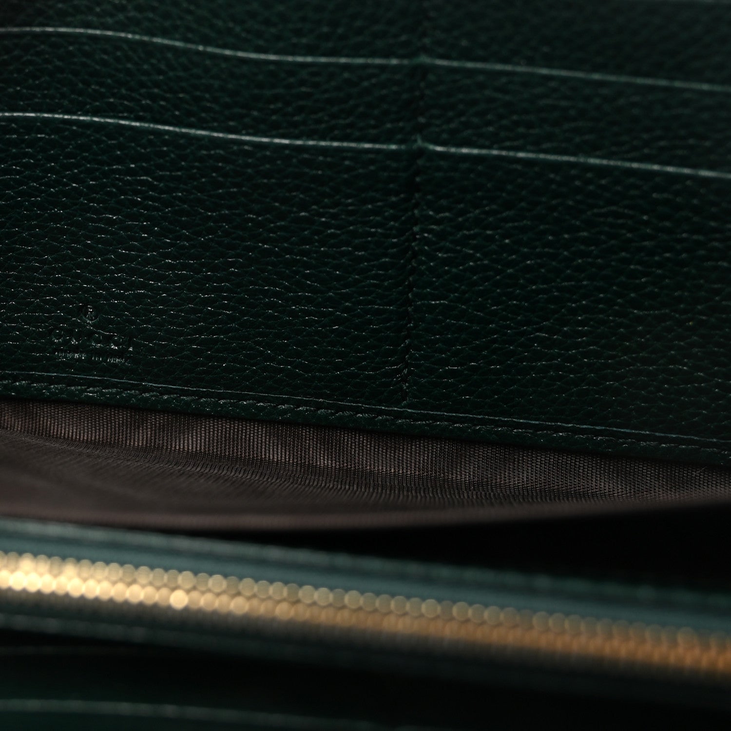 Grainy Calfskin Zumi Zip Around Wallet Vintage Green
