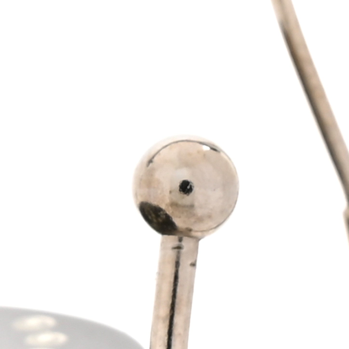 Resin Pearl CC Round Earrings Black