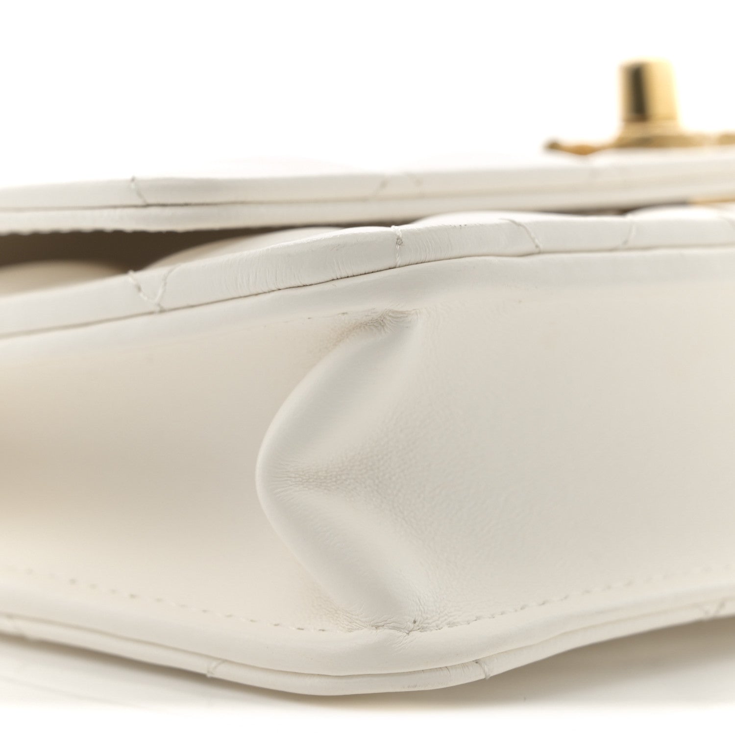 Lambskin Quilted Pillow Crush Wallet On Chain WOC White