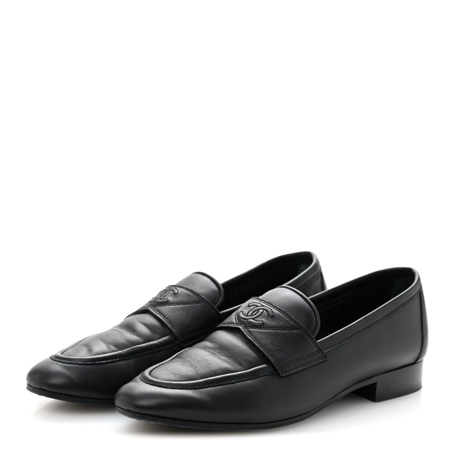 Calfskin Womens Stitched CC Loafers 37 Black