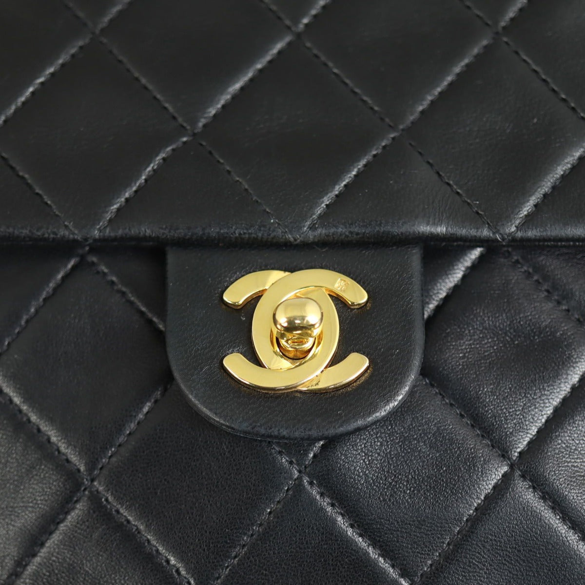 Chanel CC Single Flap Bag | Gold Hardware