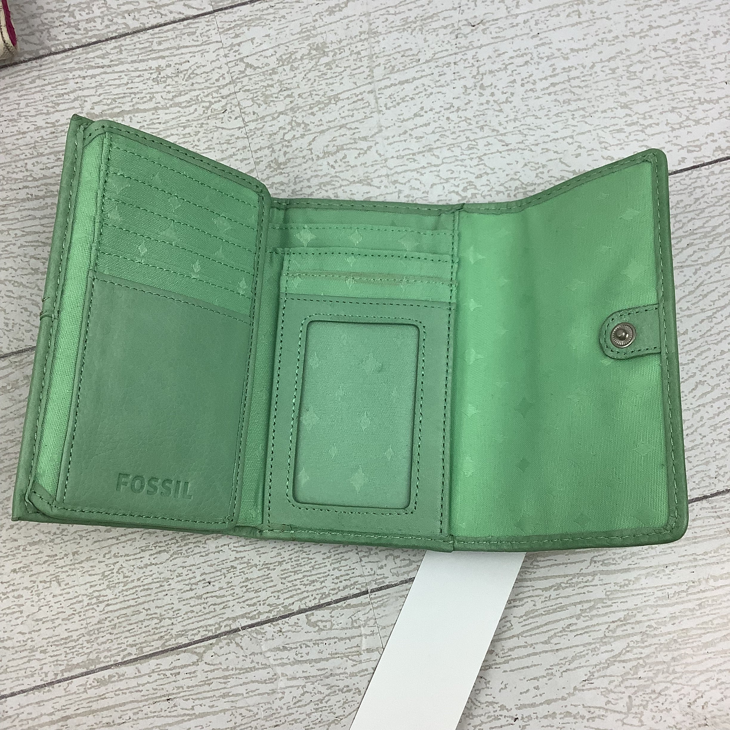 Wallet Leather By Fossil, Size: Medium