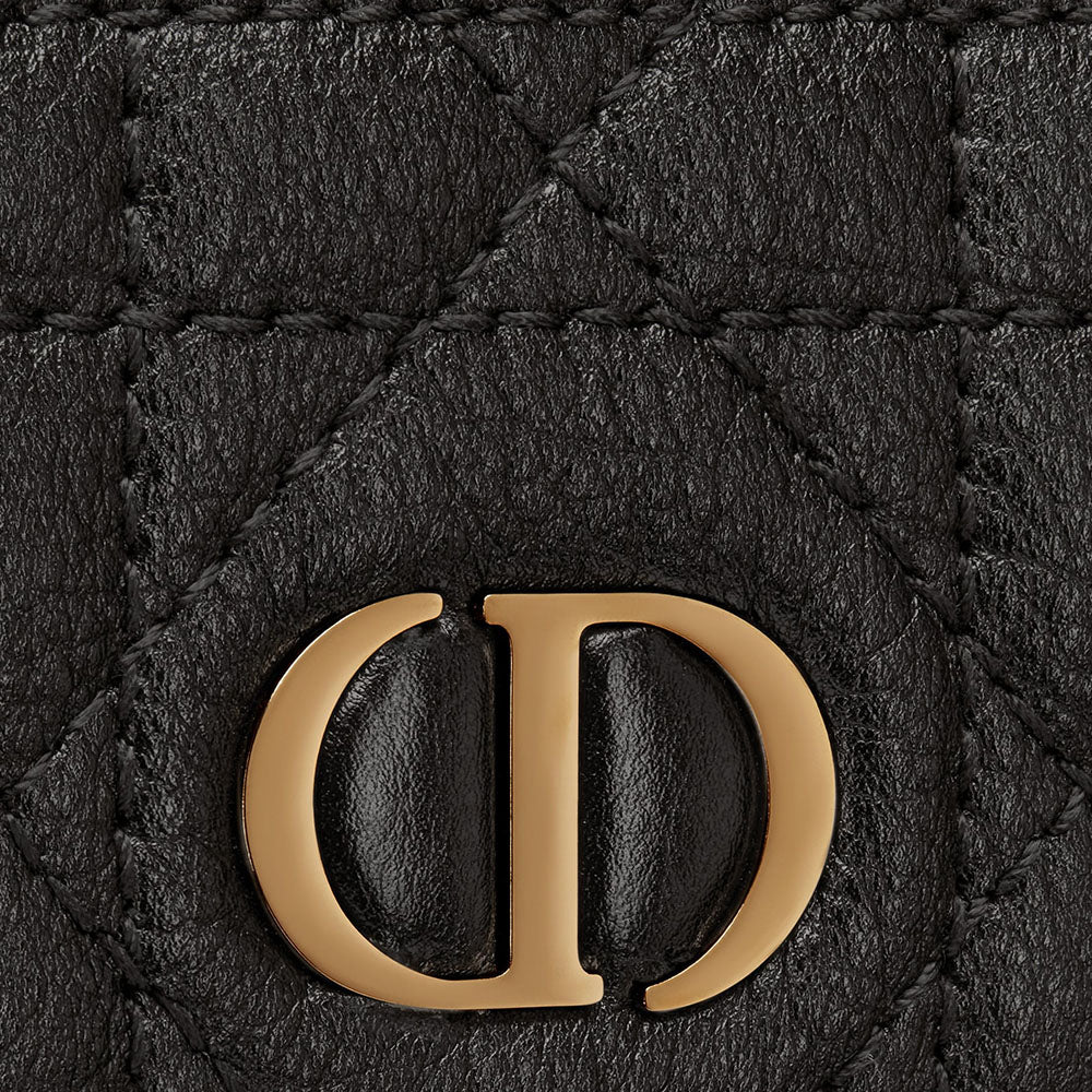 CHRISTIAN DIOR