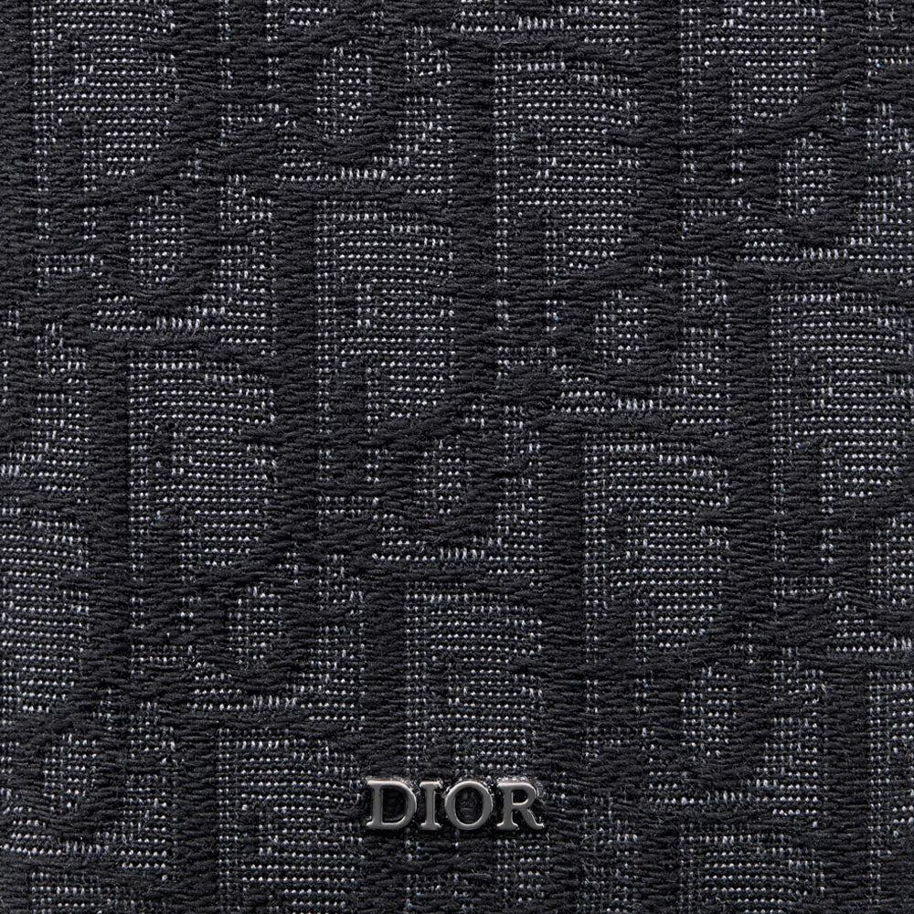 CHRISTIAN DIOR