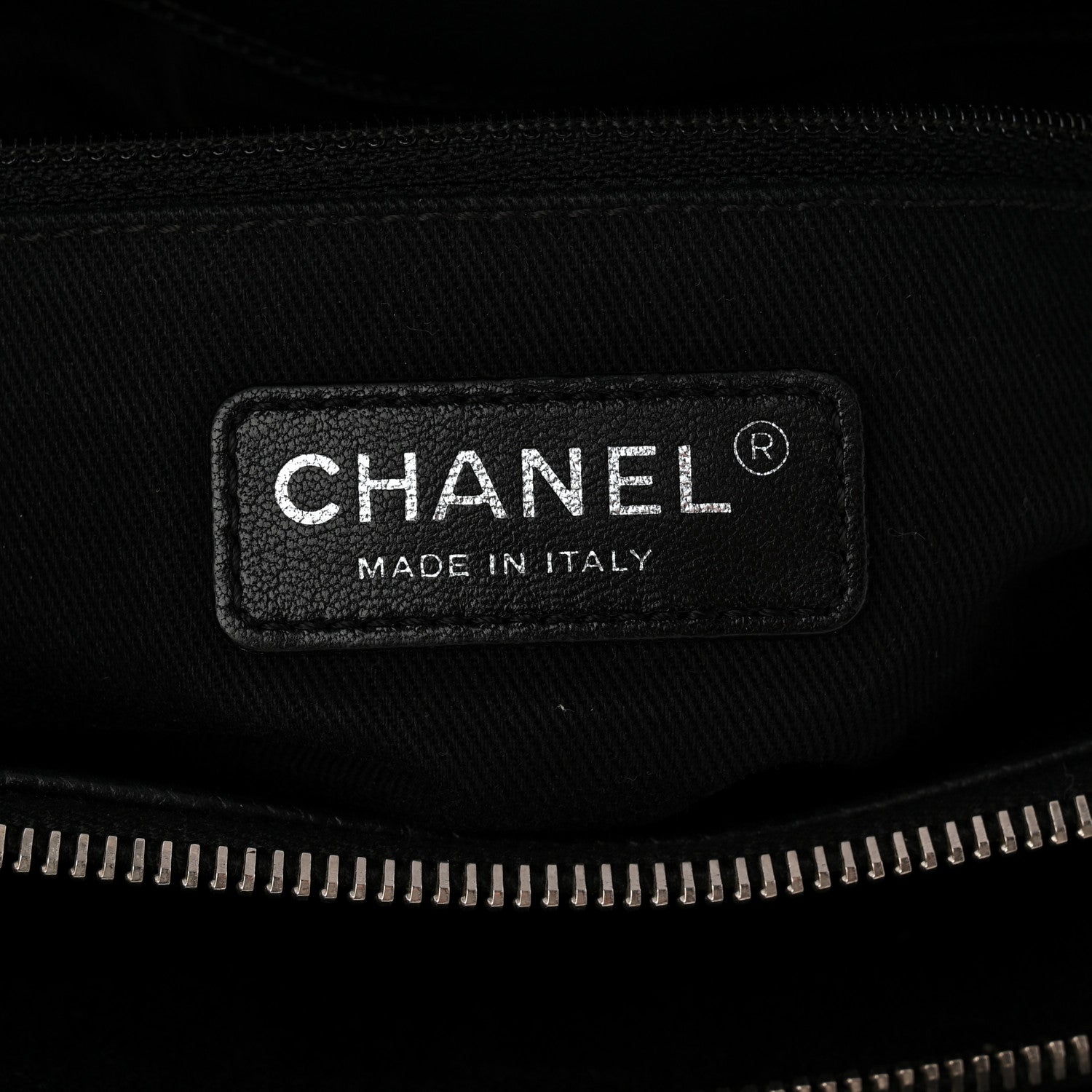 Caviar Quilted CC Timeless Soft Tote Black