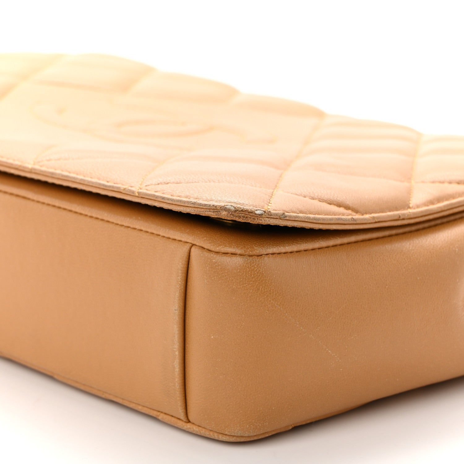 Lambskin Quilted Medium Diamond CC Flap Beige
