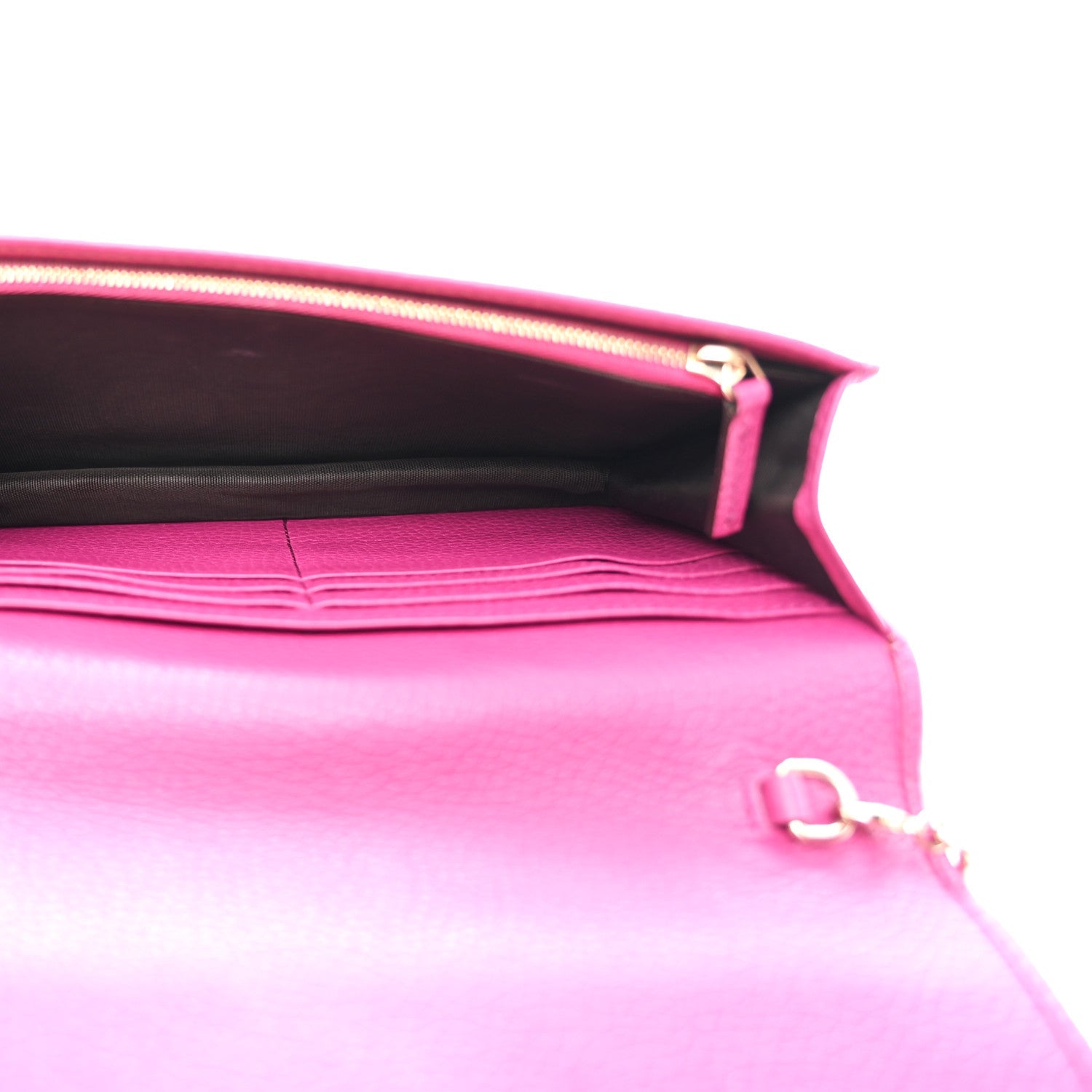 Pebbled Calfskin Soho Wallet on Chain Bright Bougainvillea