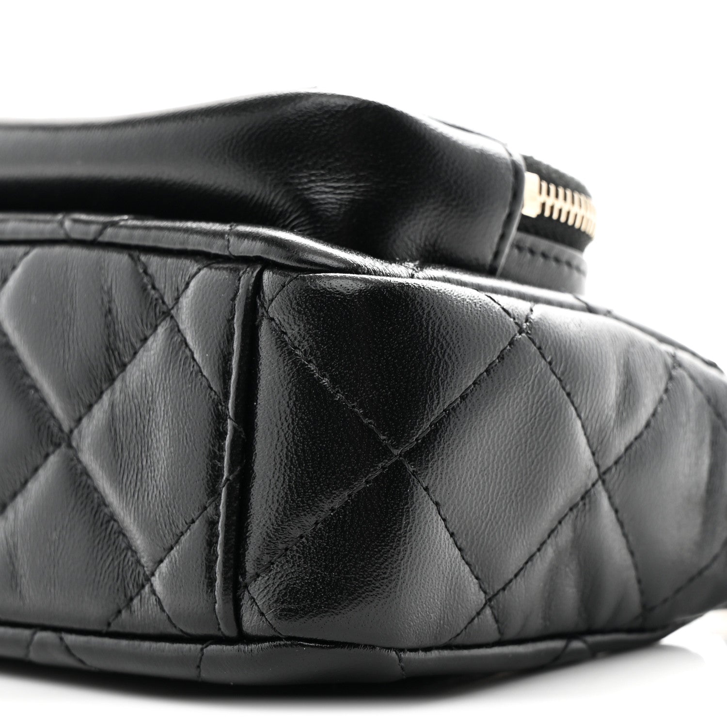 Shiny Crumpled Lambskin Quilted Mini Clutch With Chain Black