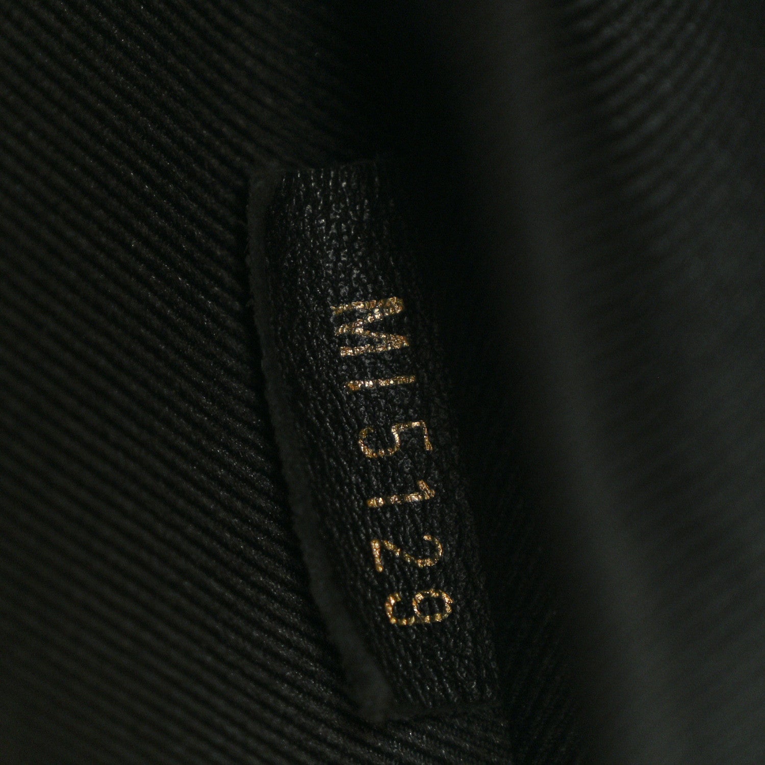Calfskin Quilted New Wave Bumbag Black