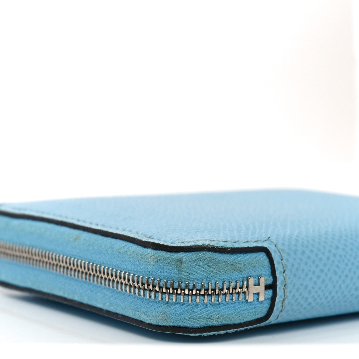 Epsom Silk'In Compact Wallet Celeste