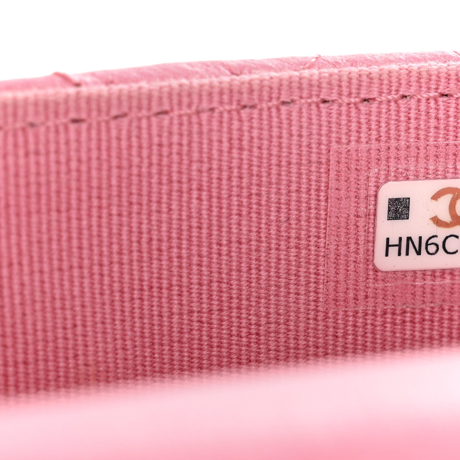 Iridescent Lambskin Quilted Heart Bead Clutch With Chain Pink