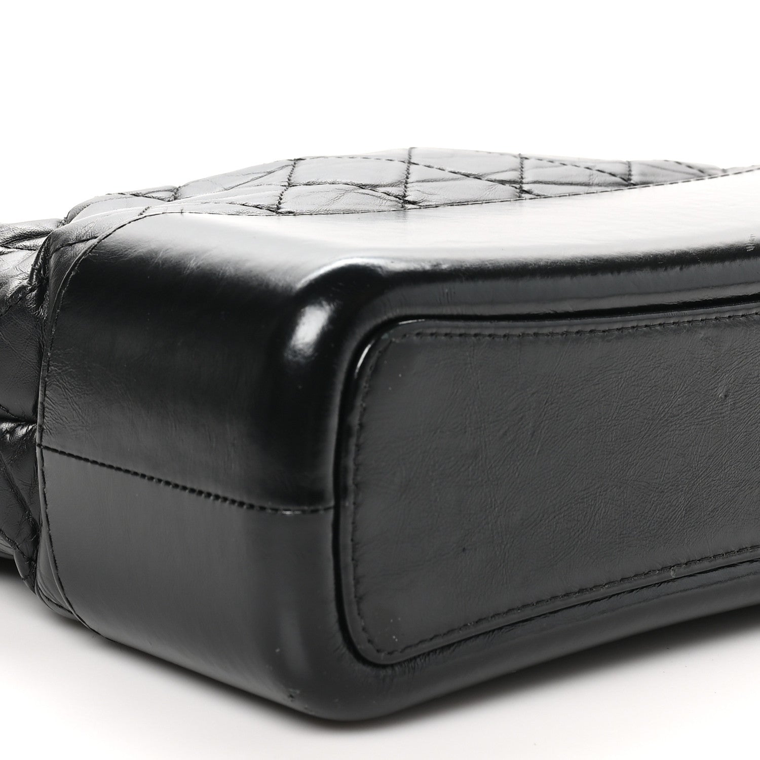 Aged Calfskin Quilted Medium Gabrielle Hobo Black
