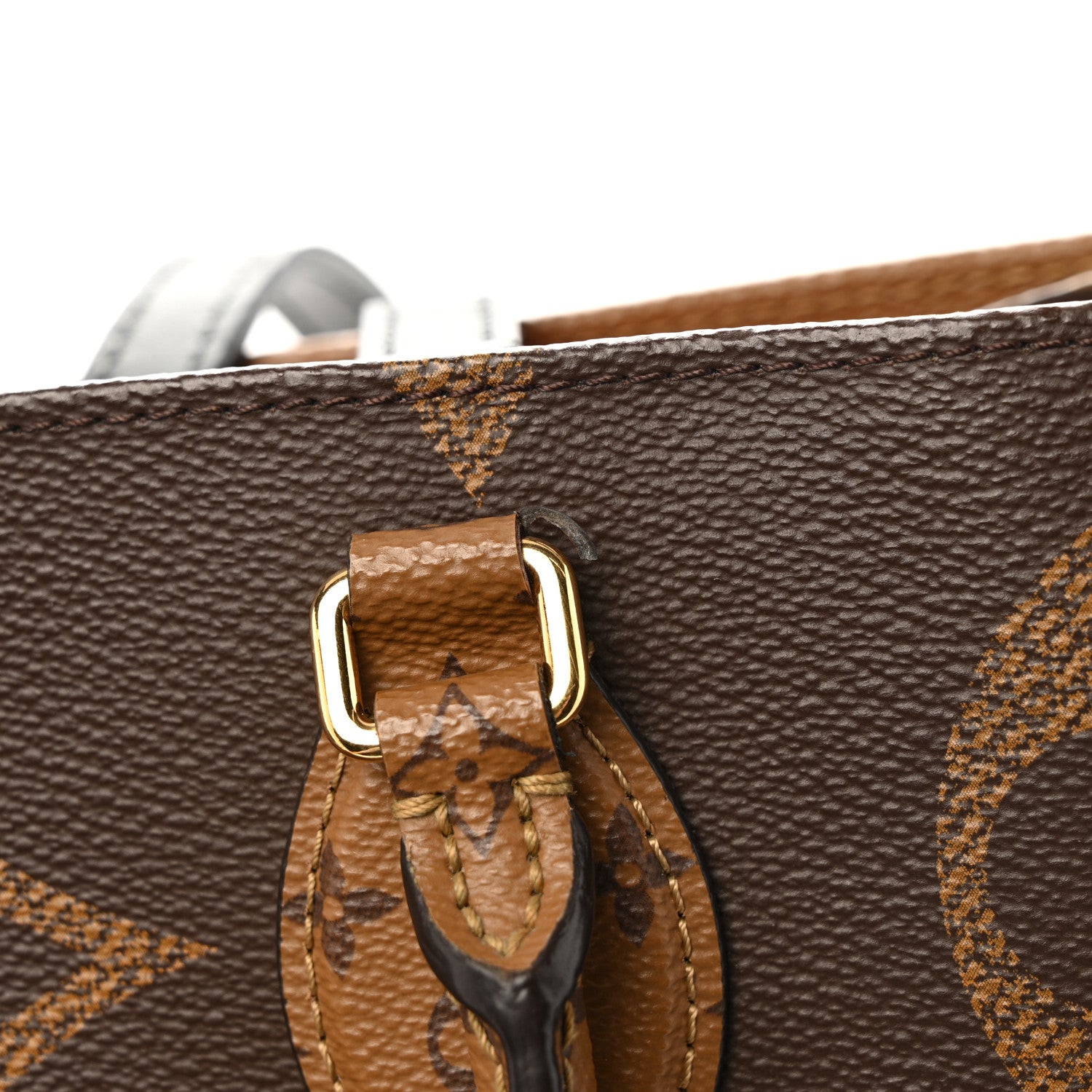 Reverse Monogram Giant Onthego GM