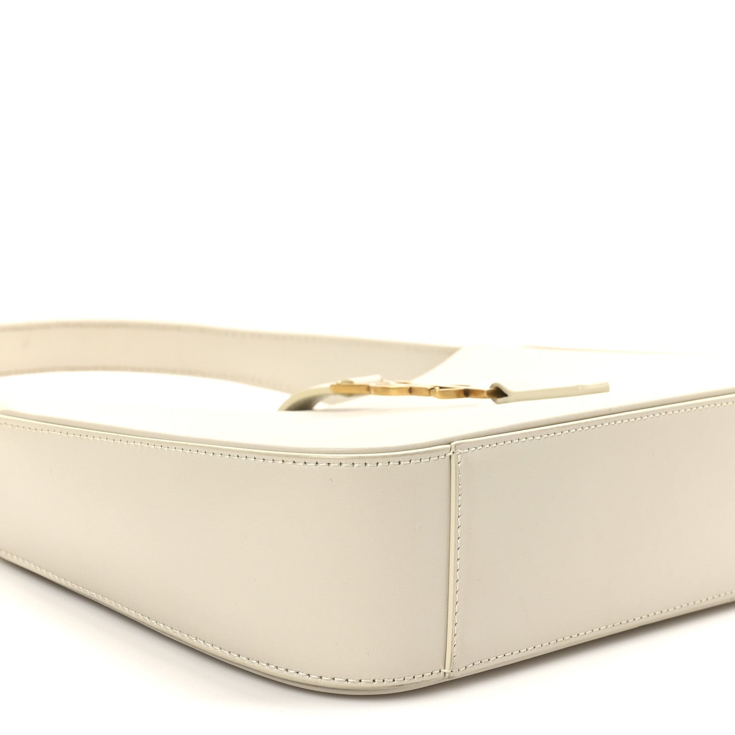 Smooth Calfskin Le 5 A 7 Hobo Crema Soft