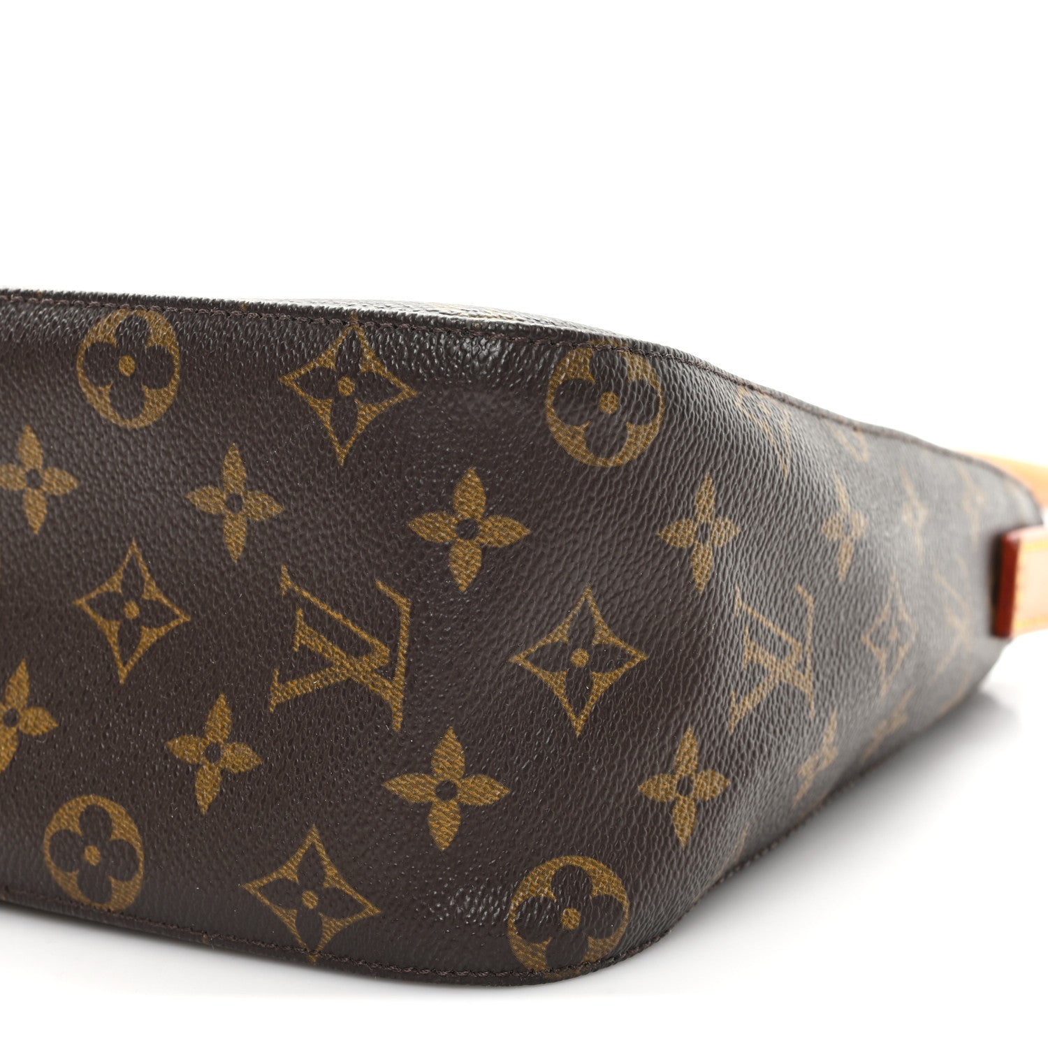 Monogram Looping MM