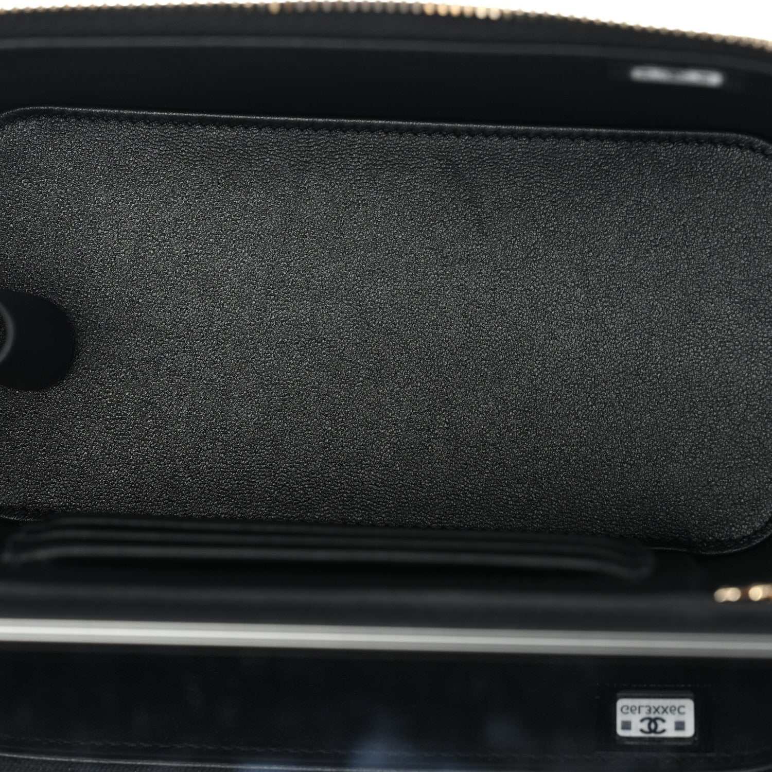 Lambskin Quilted Small Top Handle Vanity Case With Chain Black