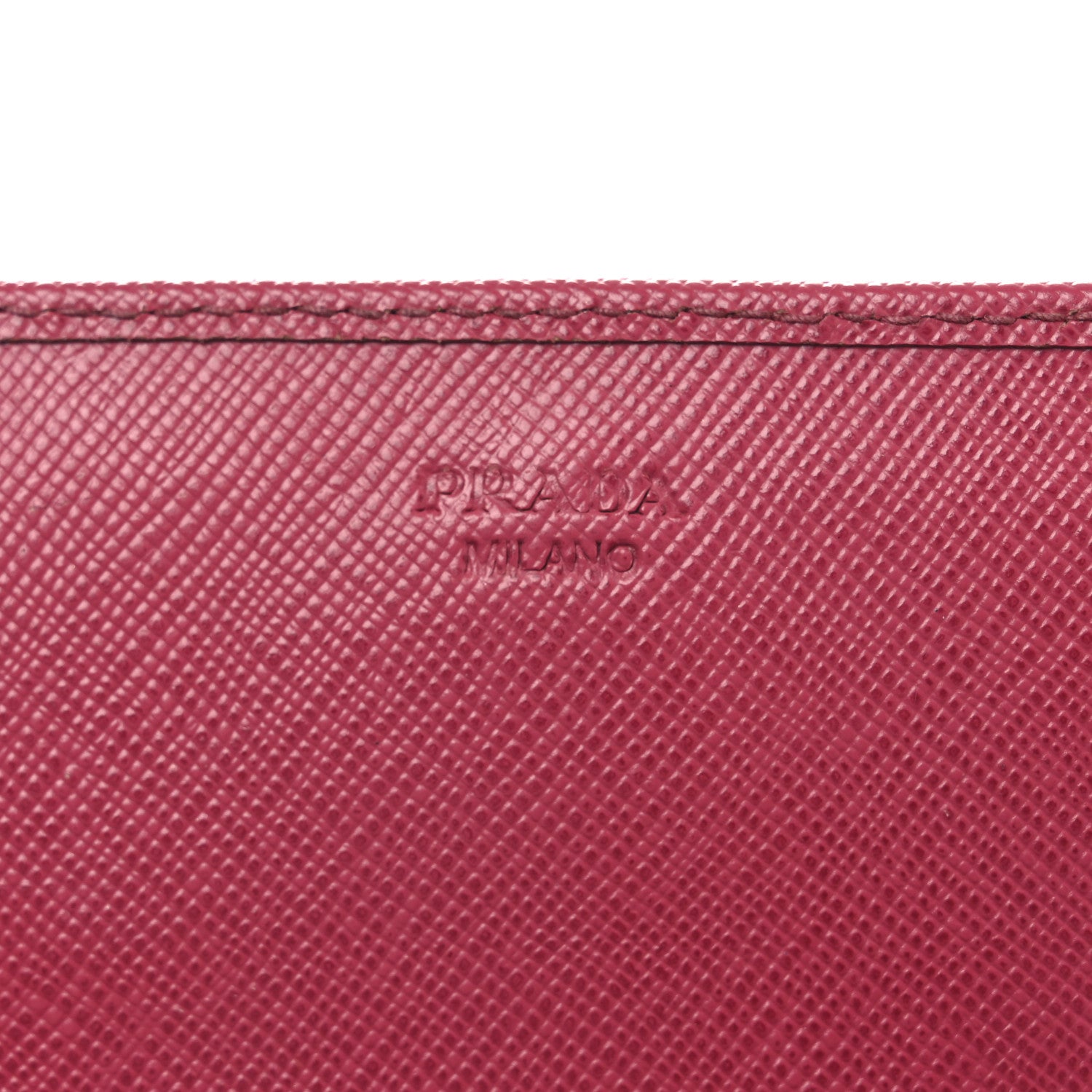 Saffiano Metal Oro Chain Wallet Peonia