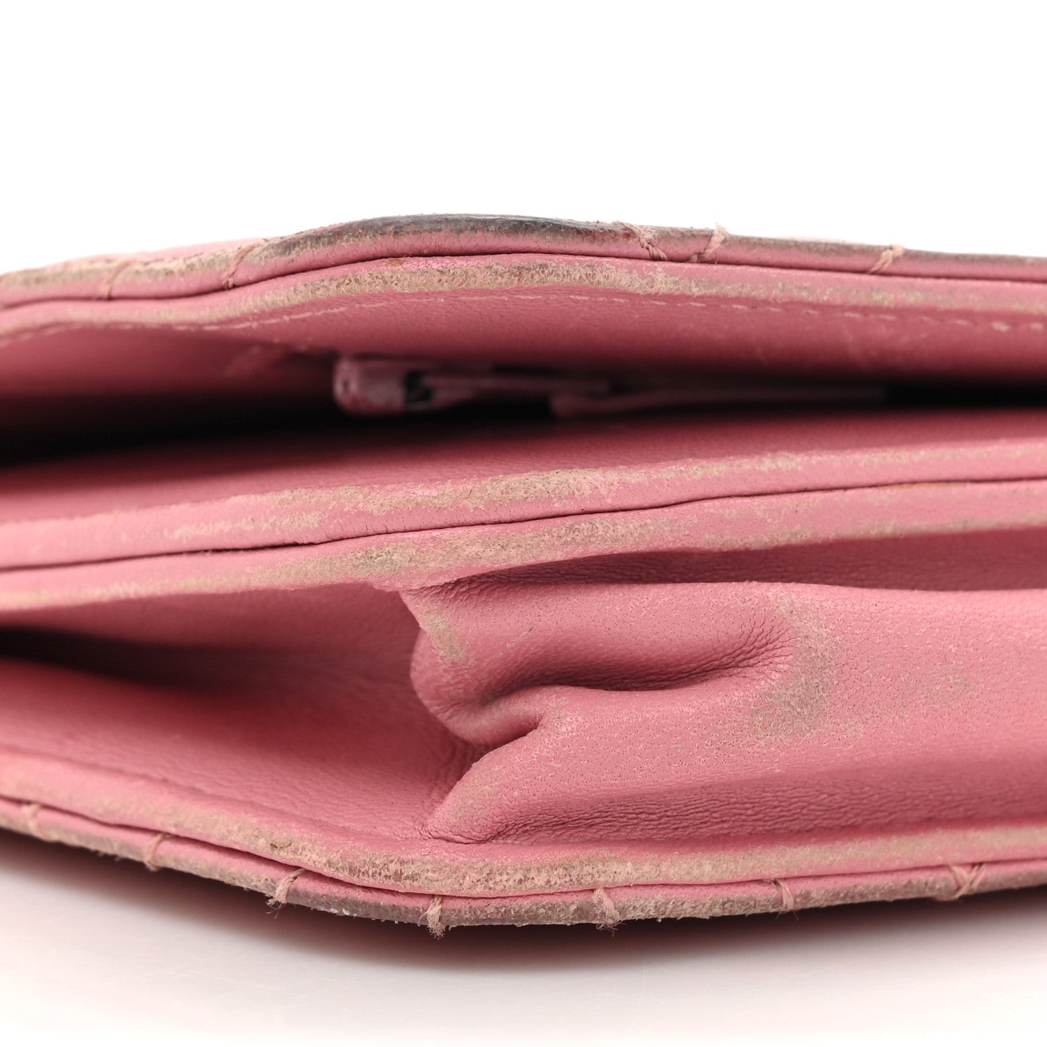 Lambskin Quilted CC Crossing Wallet On Chain WOC Pink
