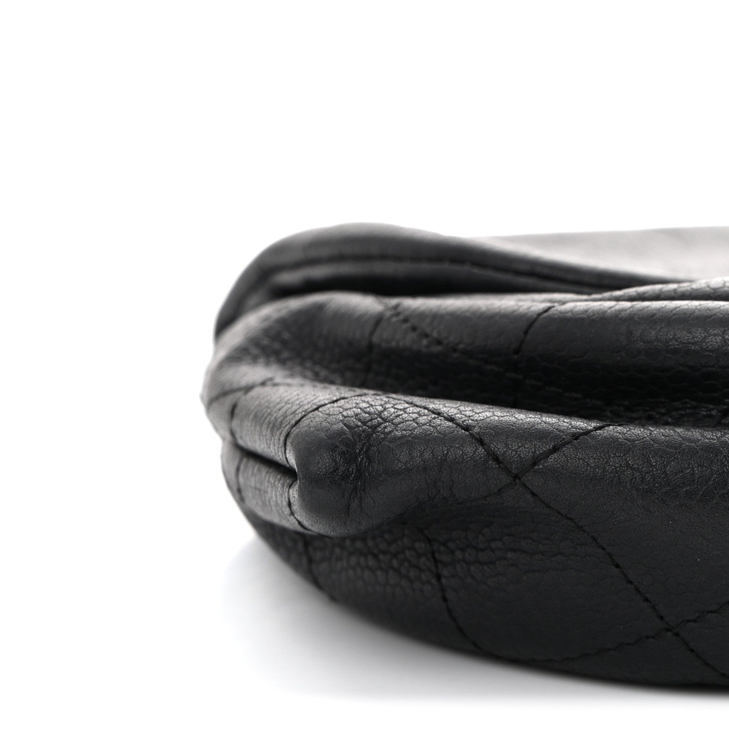 Lambskin Half Moon Wallet On Chain WOC Black