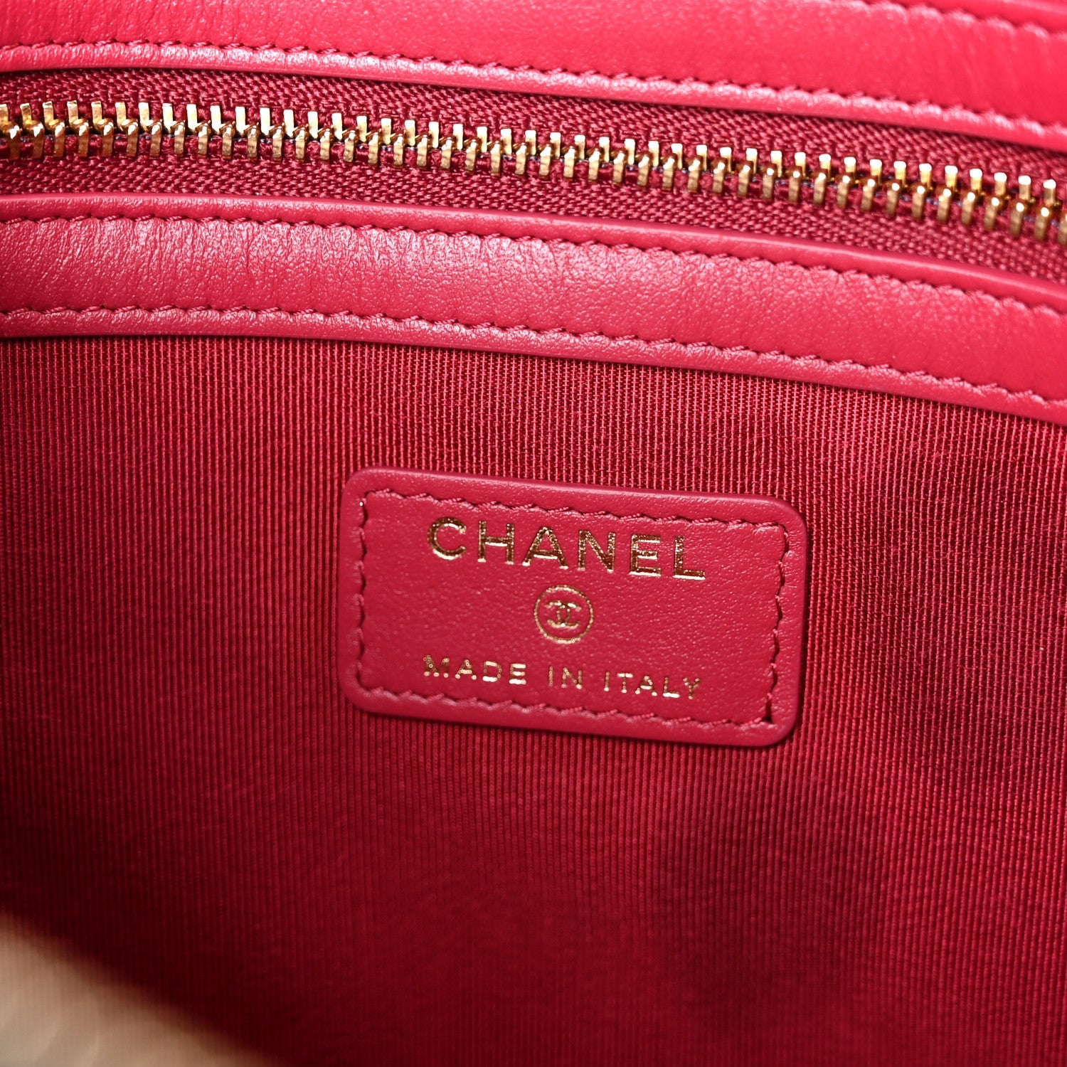 Goatskin Quilted Chanel 19 Pouch Black