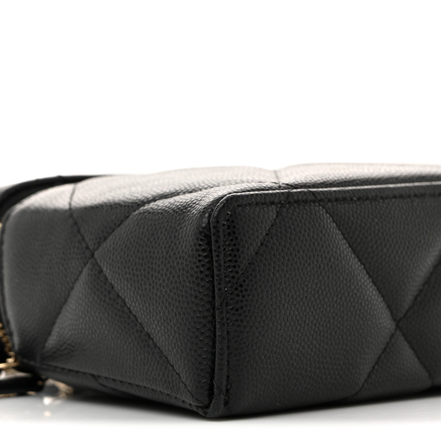 Caviar Quilted Top Handle Slim Vanity With Chain Black