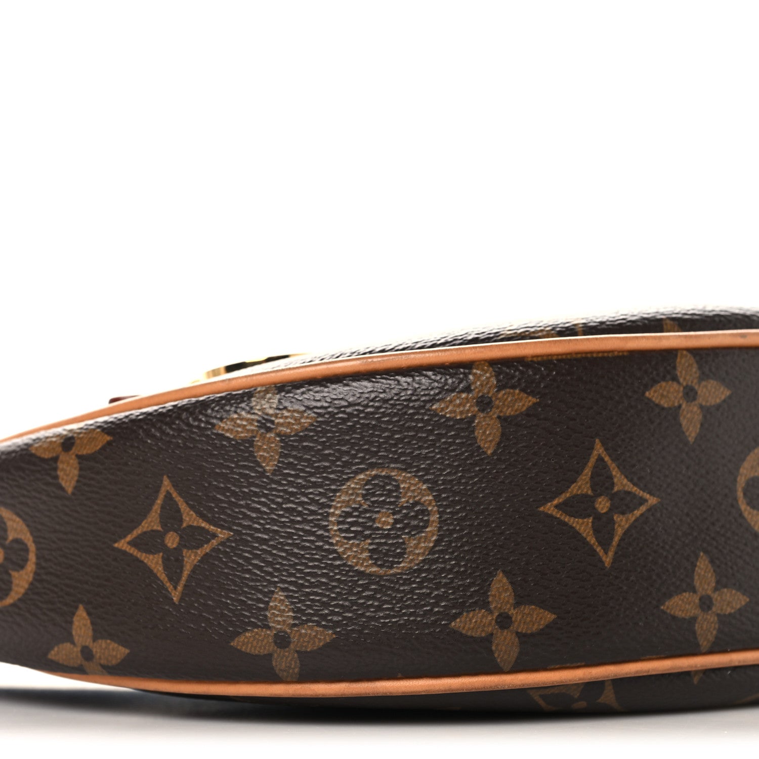 Monogram Loop