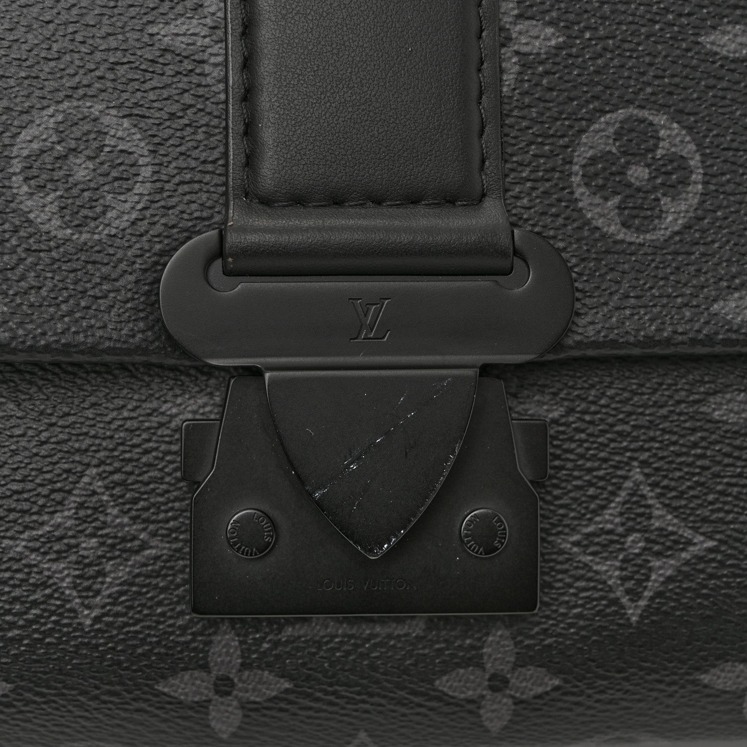 Monogram Eclipse S-Cape Messenger
