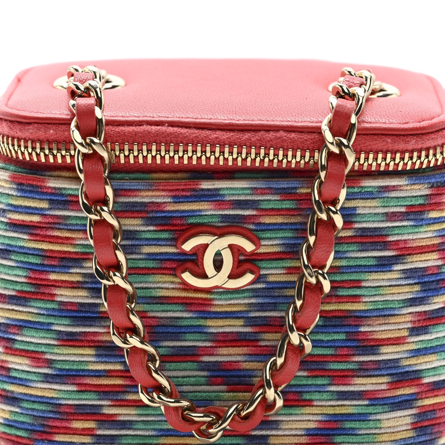 Embroidered Thread Mini Vanity With Chain Multicolor