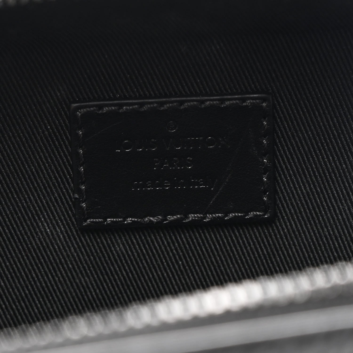 Taurillon Monogram Soft Trunk Black