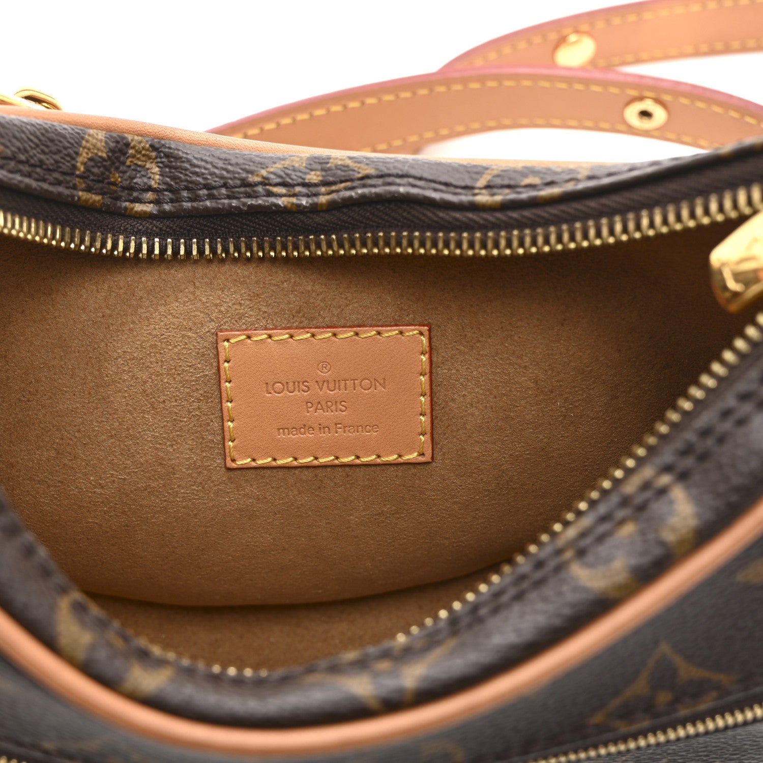 Monogram Loop