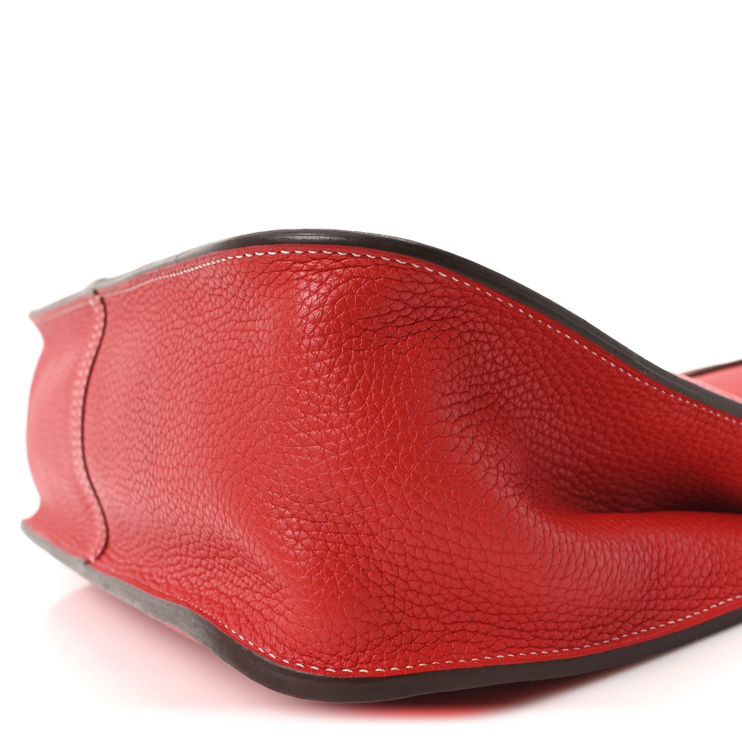 Taurillon Clemence Halzan 31 GM Rouge Casaque Vermillion