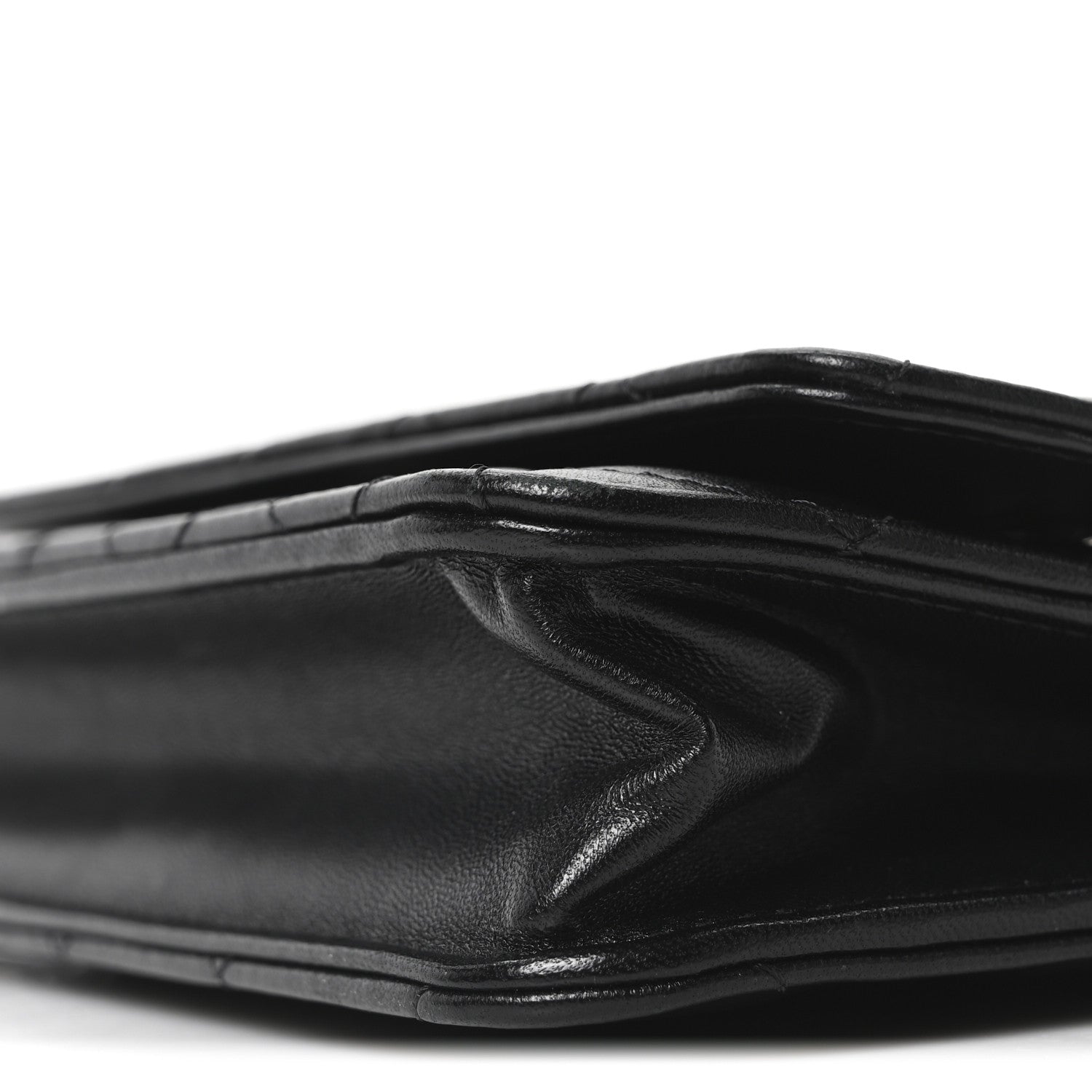 Lambskin Quilted Wallet On Chain WOC Black