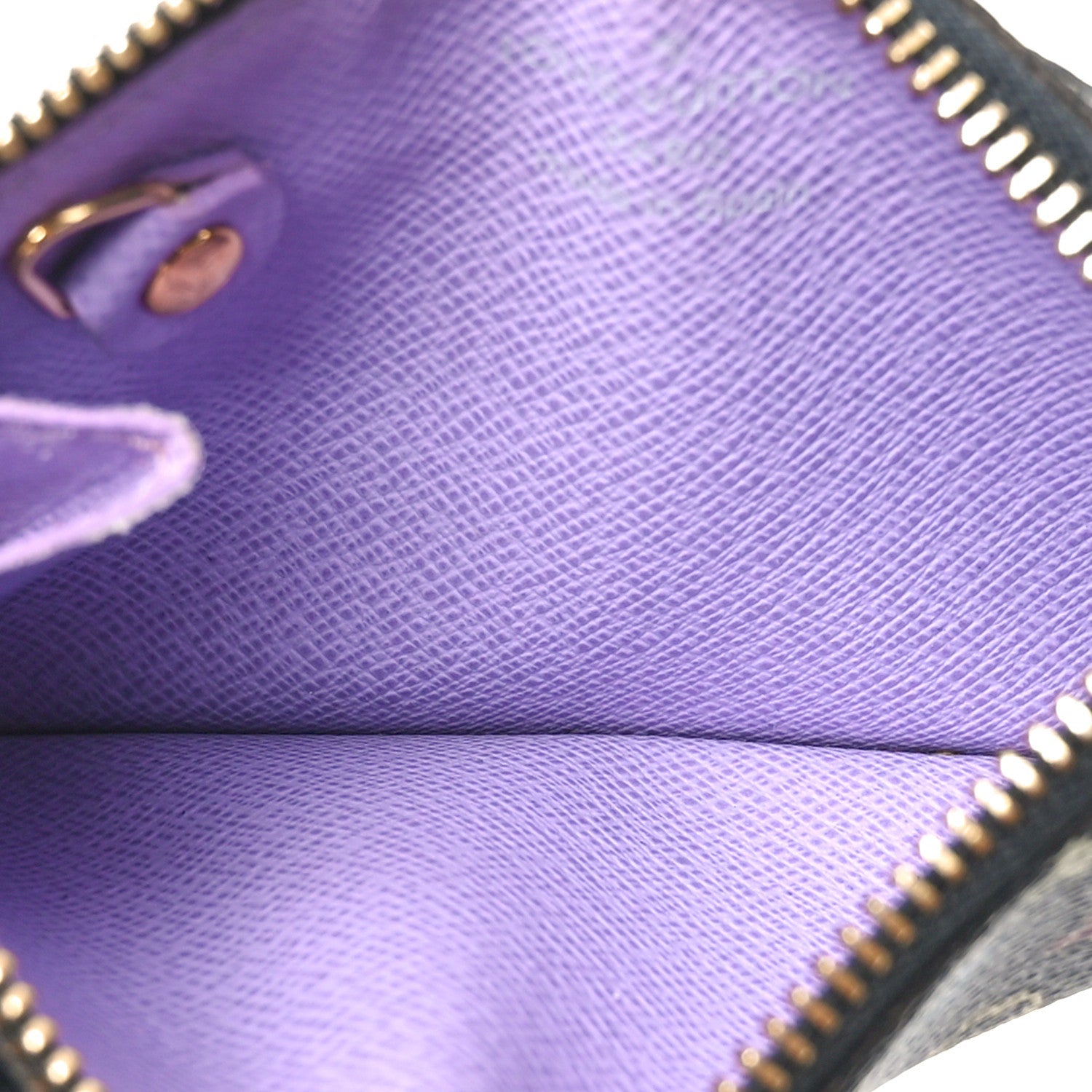 Caviar Quilted CC Logo Flap Card Holder Light Purple