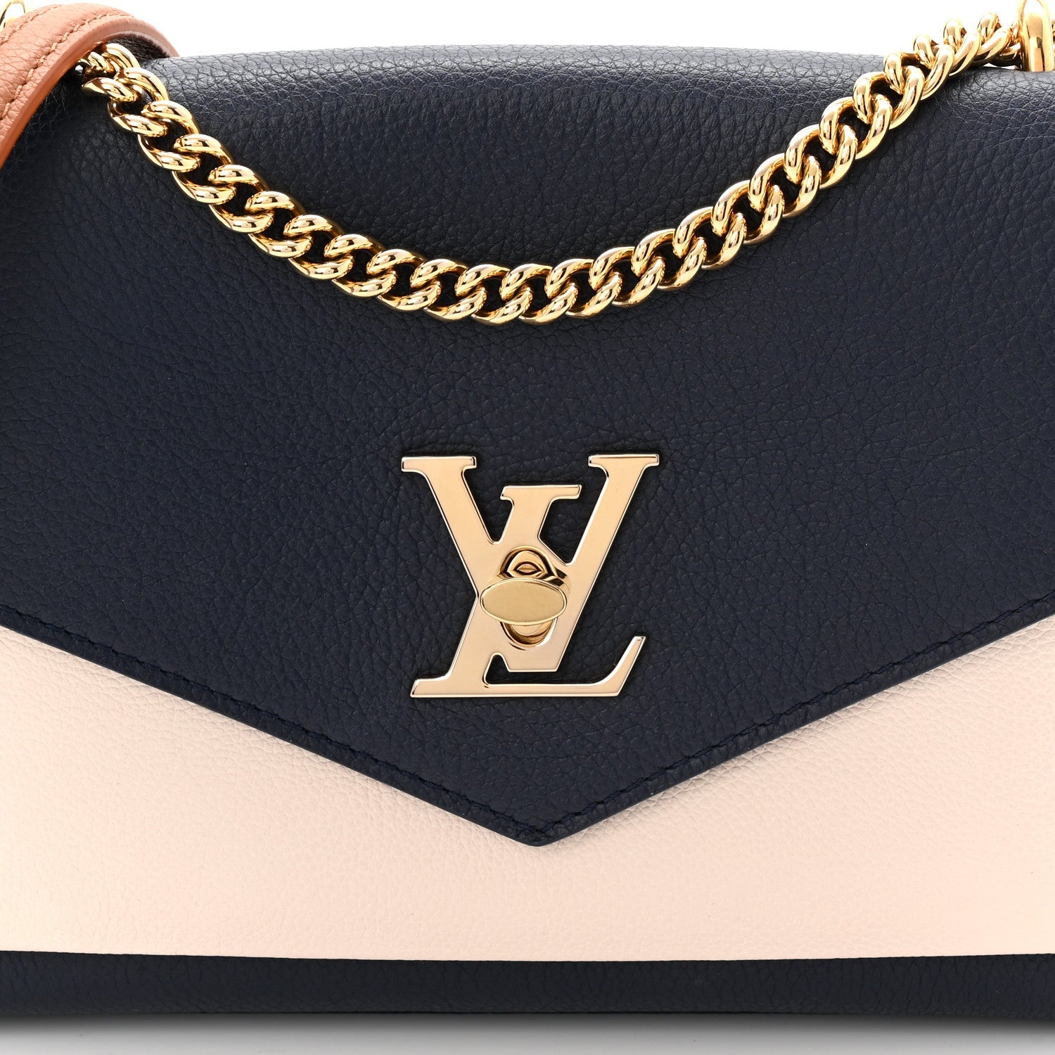 Soft Calfskin Mylockme Chain Bag BB Navy