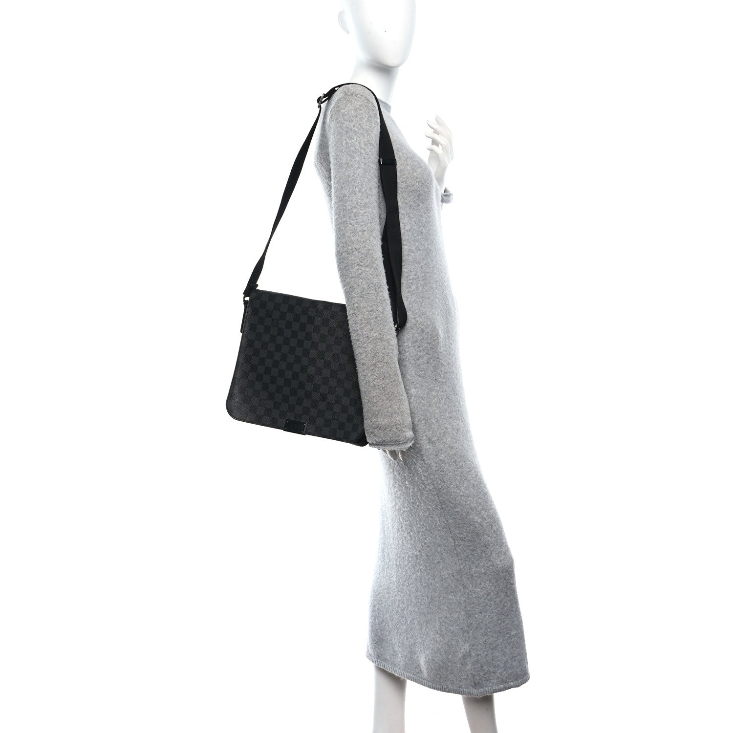 Damier Graphite District MM