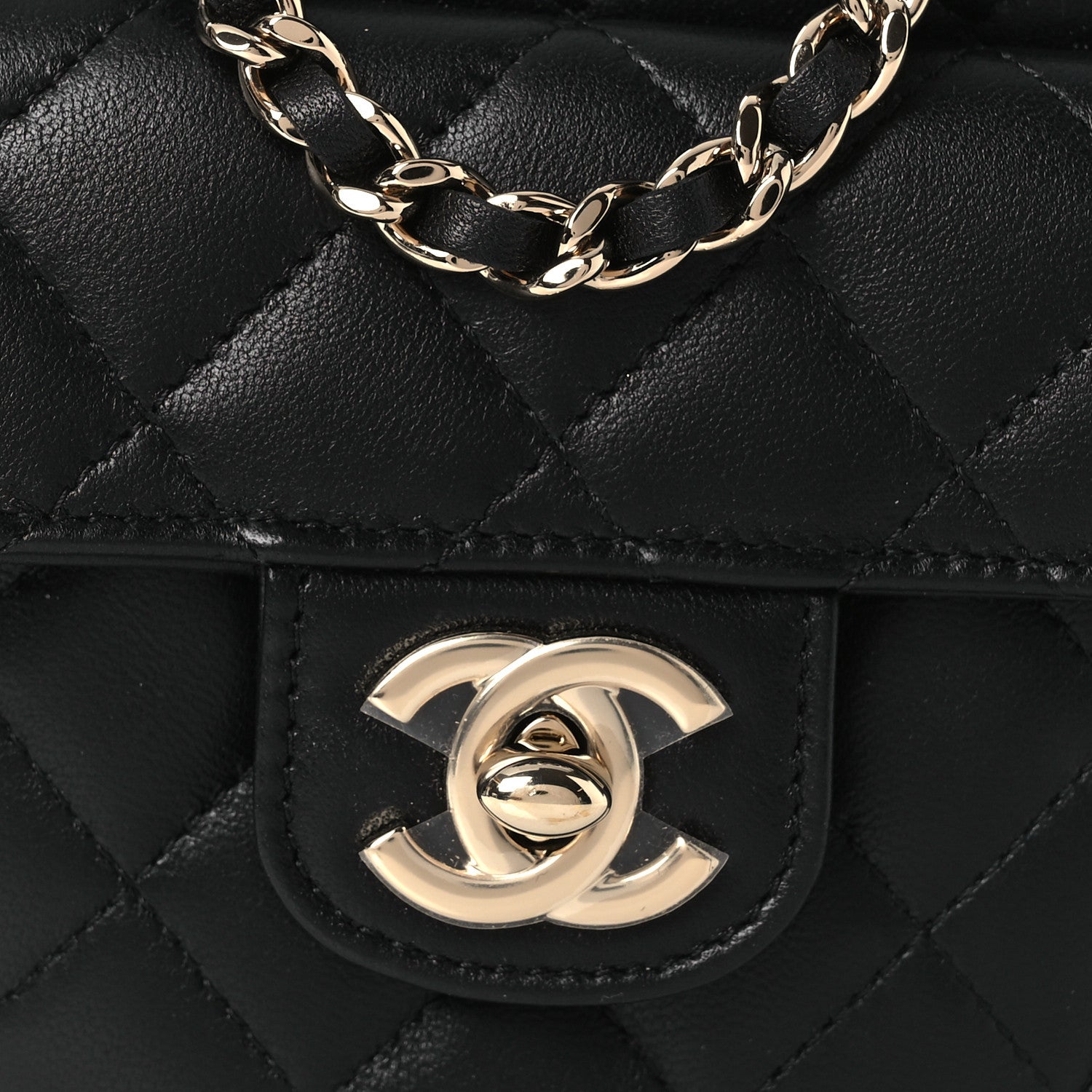 Lambskin Quilted CC In Love Heart Clutch With Chain Black