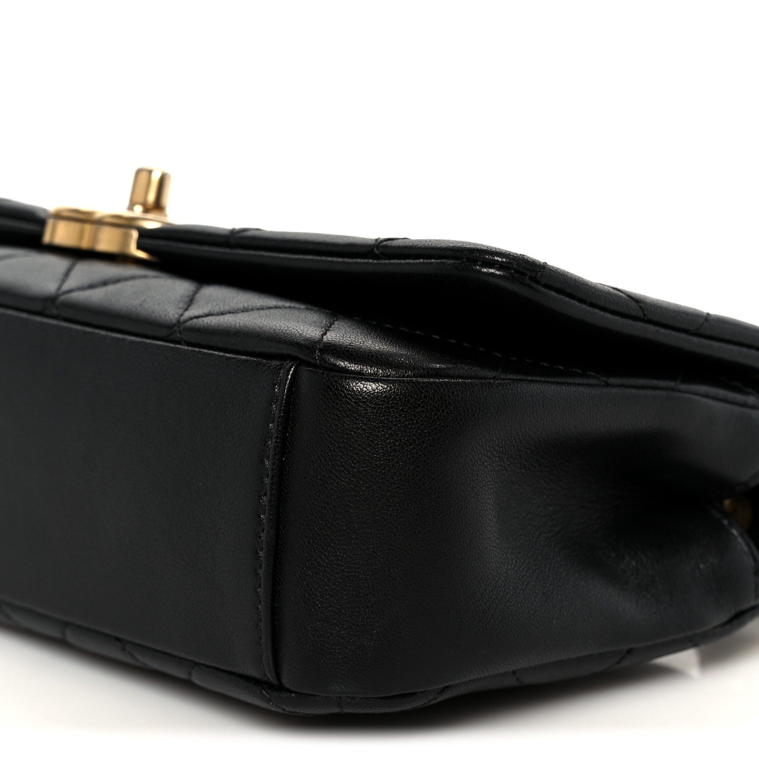 Shiny Lambskin Chain Is More Flap Black