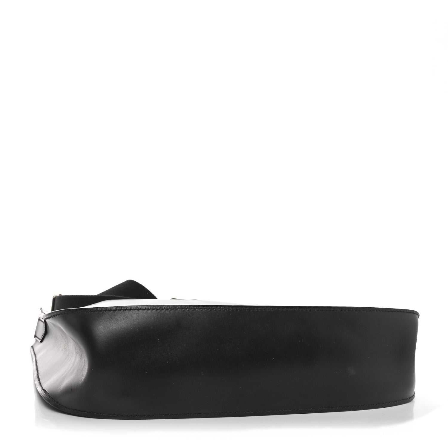 Vache Hunter Evelyne Sellier 29 PM Black