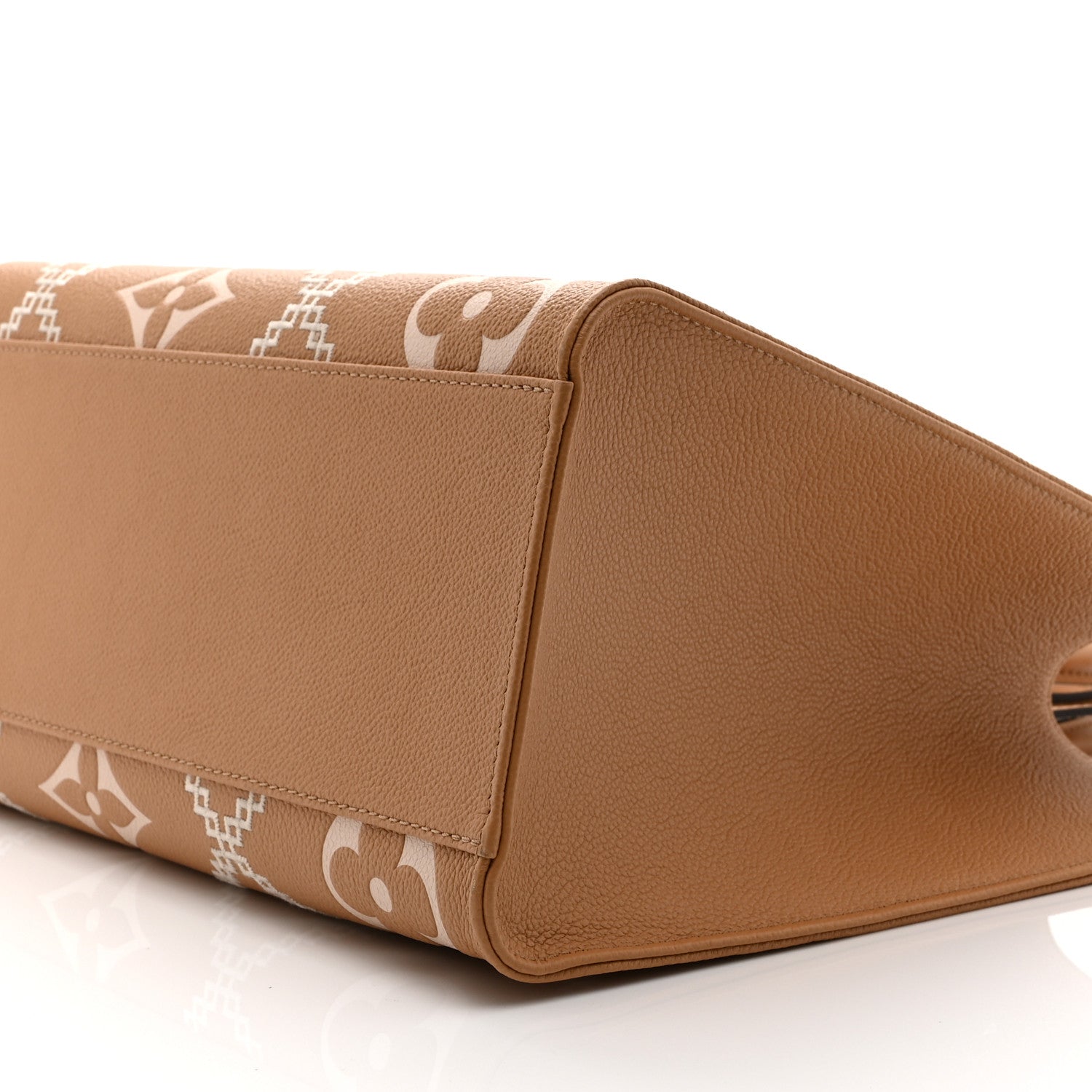 Empreinte Monogram Giant Broderies Onthego MM Arizona