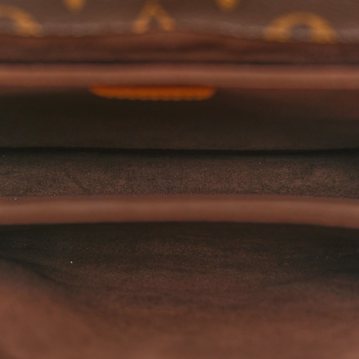 Monogram Pochette Metis