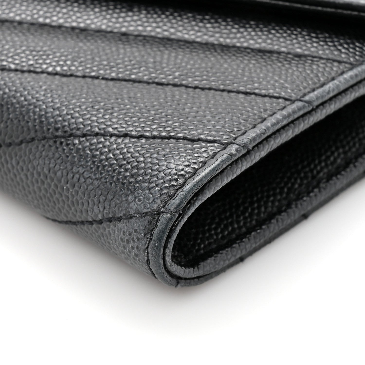 Grain De Poudre Matelasse Chevron Monogram Flap Wallet Black