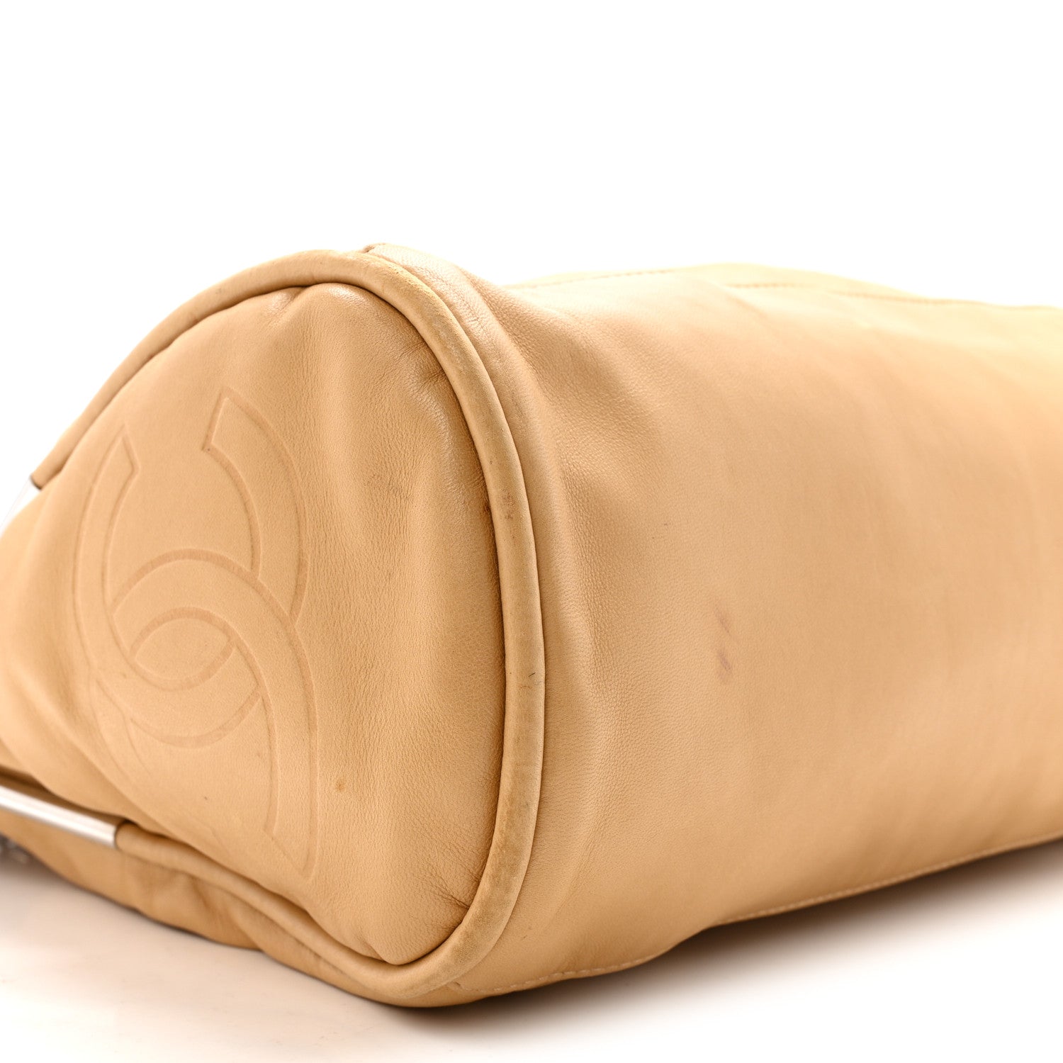 Lambskin Large Ultimate Soft Tote Beige