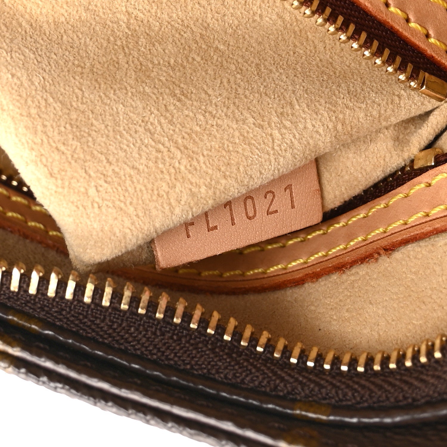 Monogram Looping MM