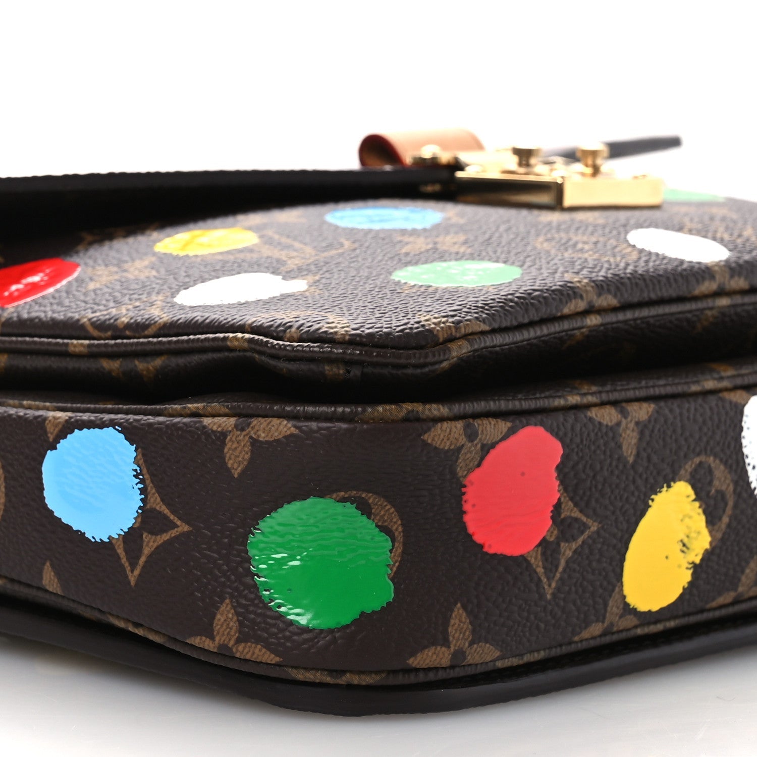 LV x YK Monogram Painted Dots Pochette Métis