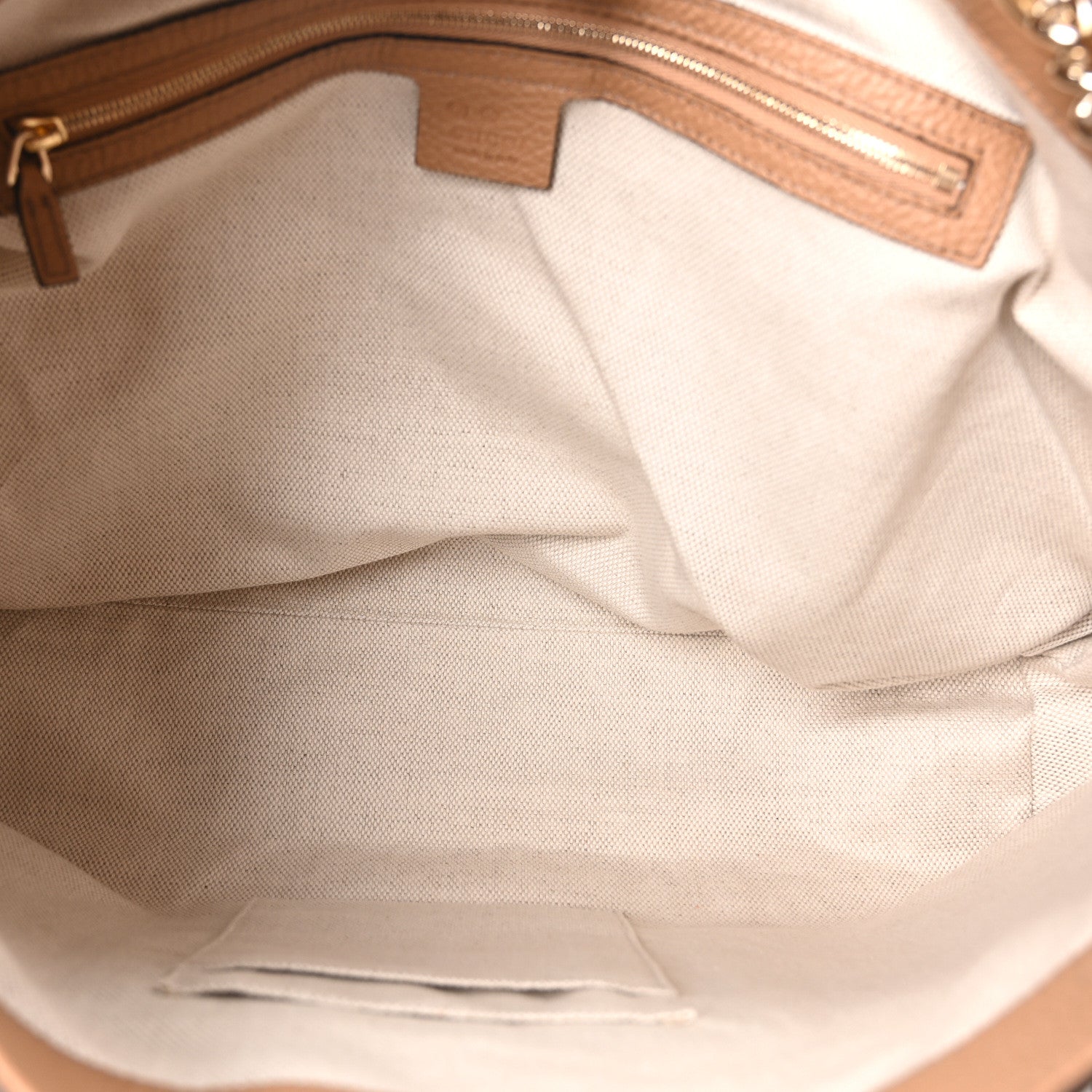 Pebbled Calfskin Medium Soho Chain Shoulder Bag Camelia
