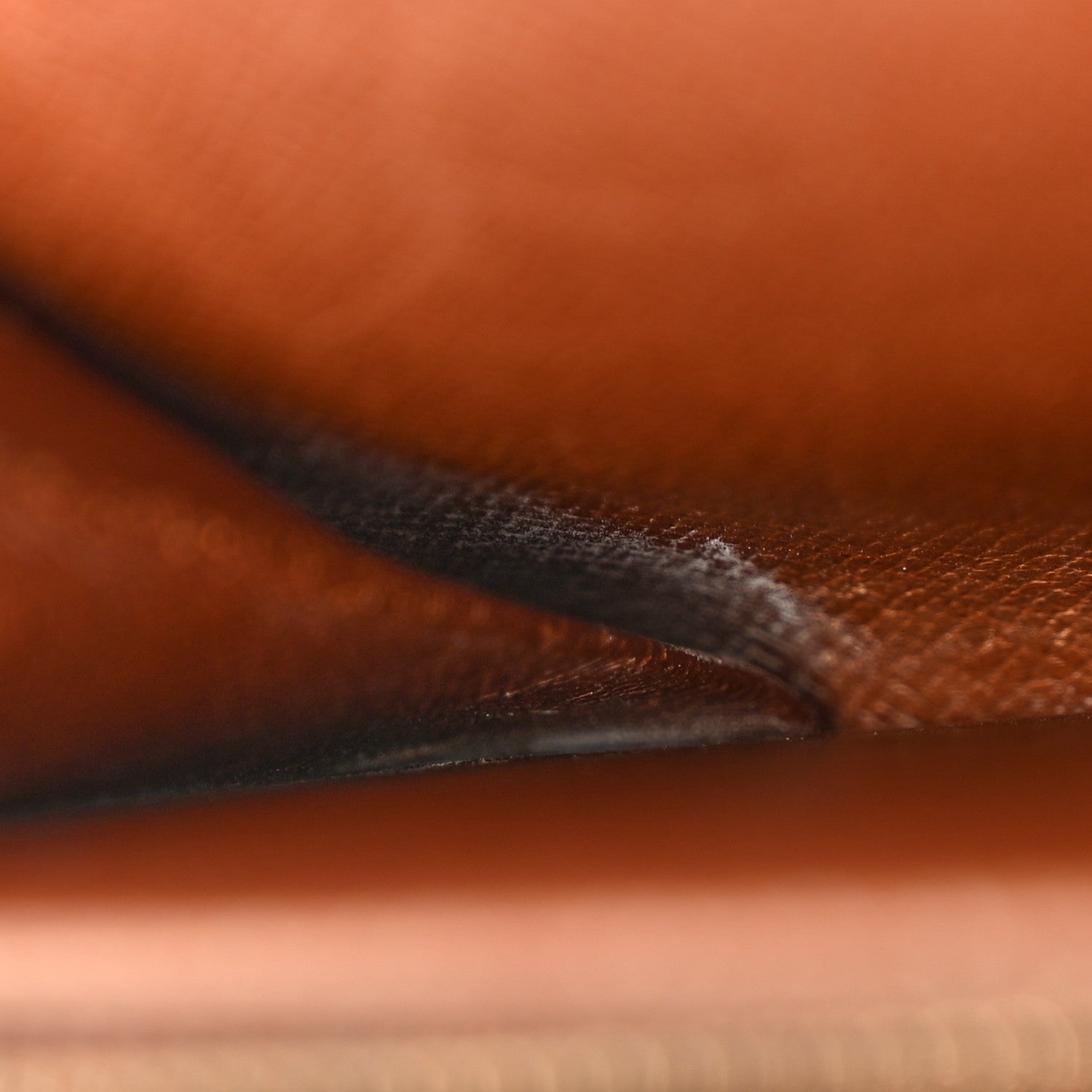 Monogram Porte-Monnaie Billets Tresor Wallet