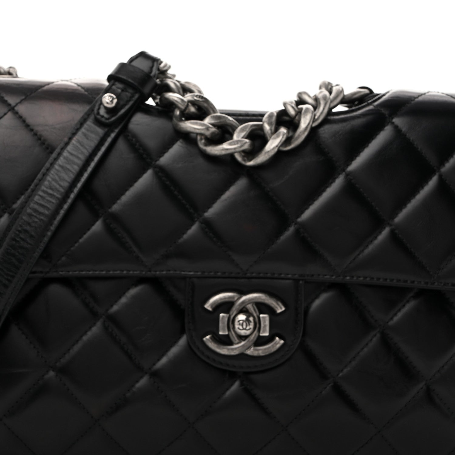 Glazed Calfskin Quilted Large Perfect Edge Flap Black