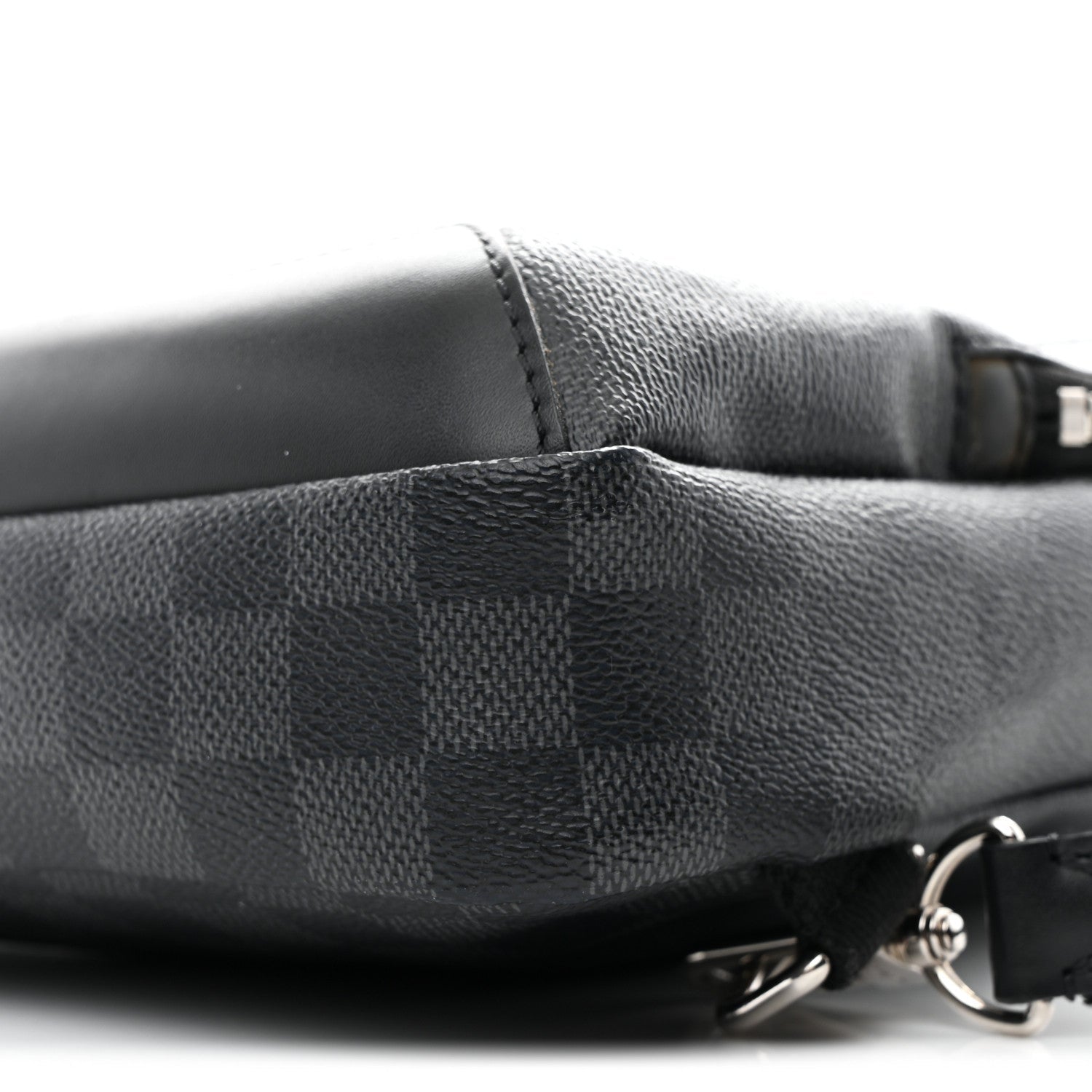 Damier Graphite Avenue Sling Bag