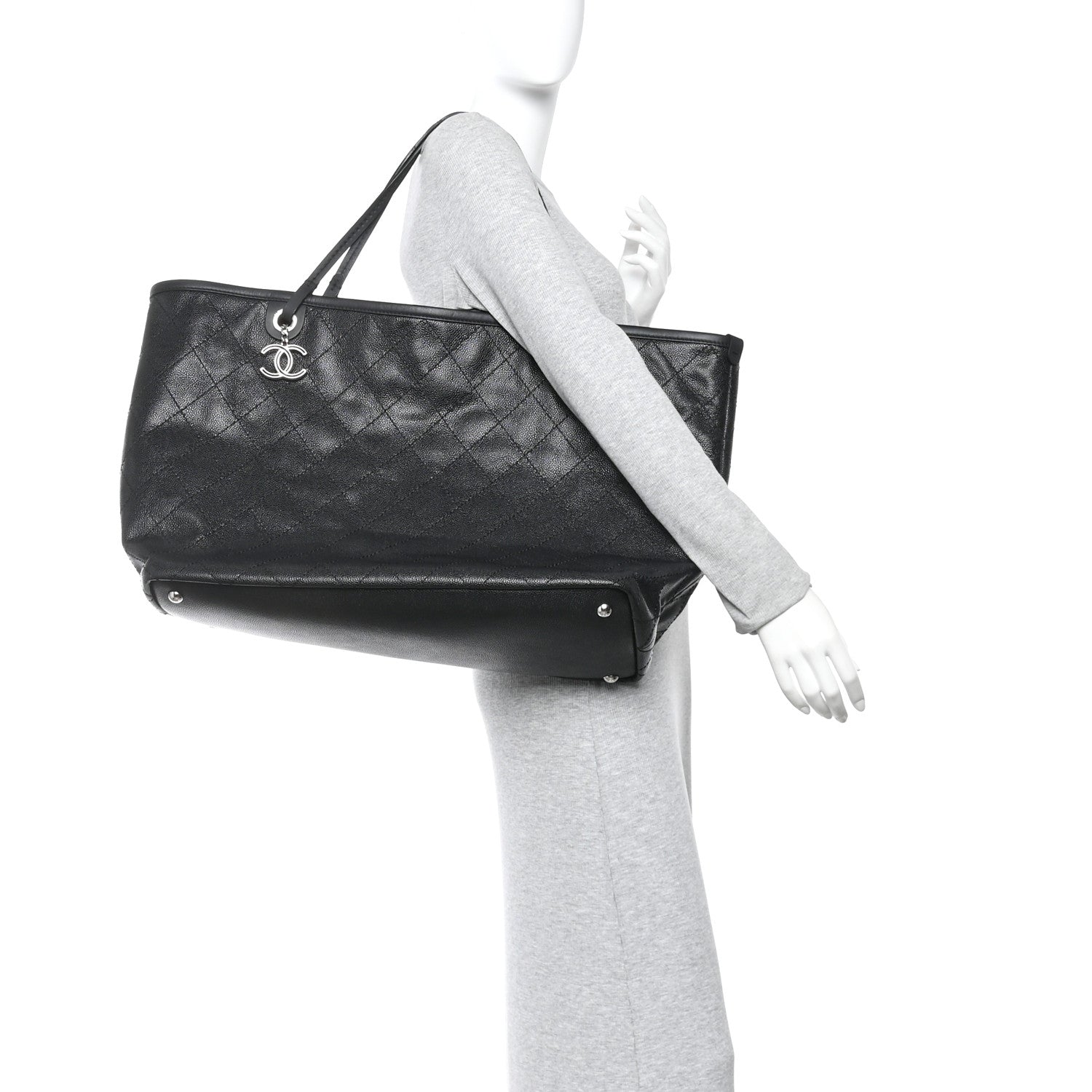 Grained Calfskin Large Shopping Fever Tote Black