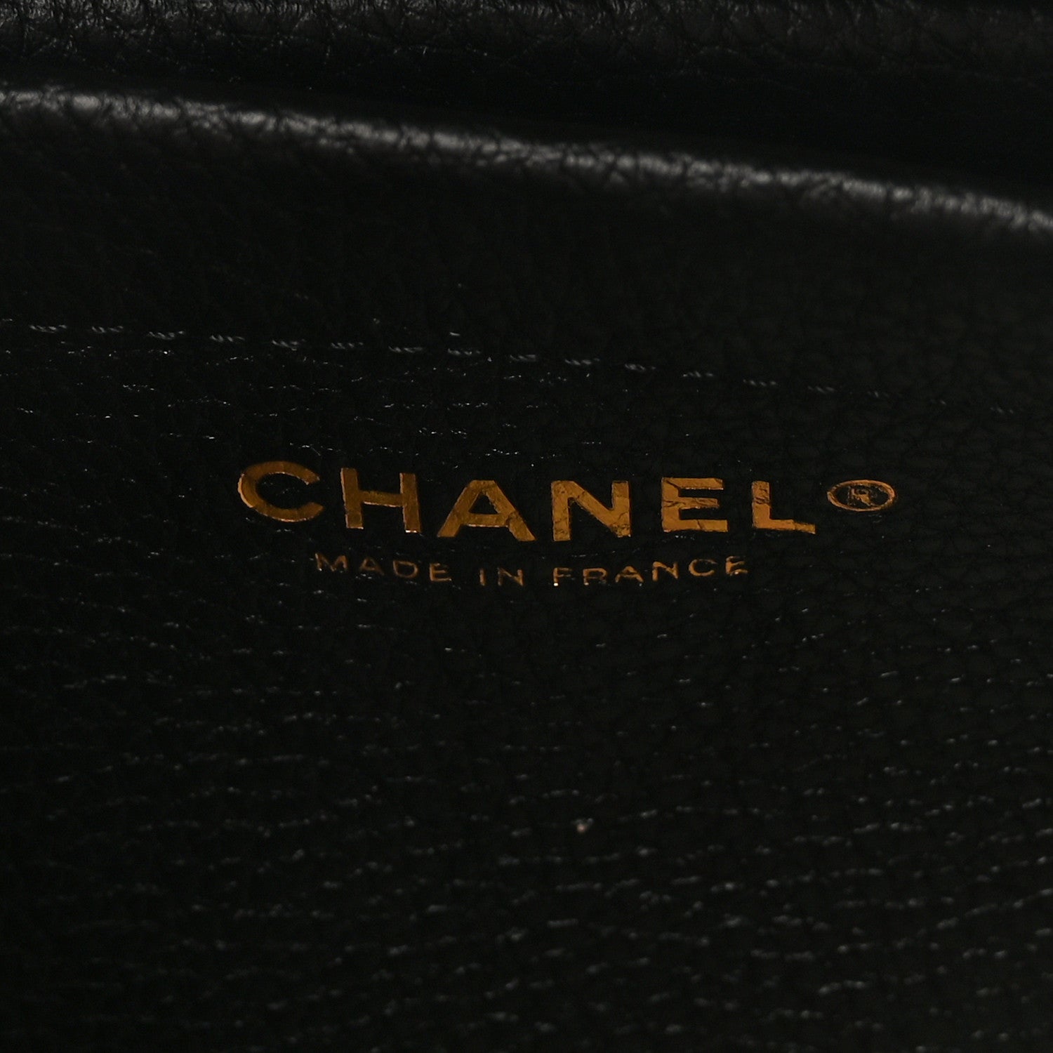 Grained Calfskin Stitched Urban Essentials Small Shopping Bag Black
